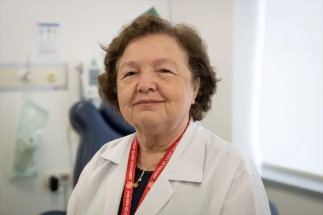 Kök Hücre Bağışıyla Hayata Tutunan Genç Mezuniyet Heyecanı Y...