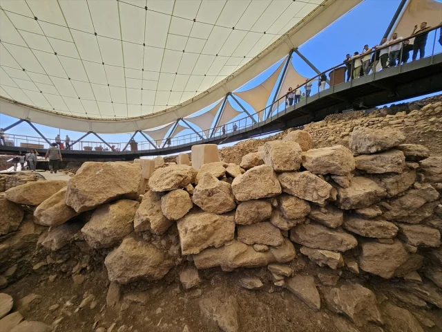 Göbeklitepe'nin Sırları Çözülüyor: İnsan Heykeli Neolitik Döneme Işık Tutuyor