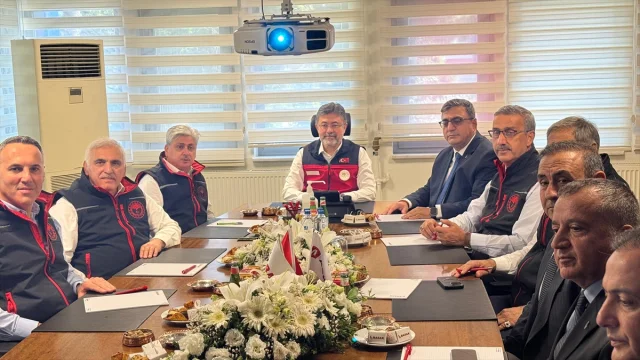 Bakan Yumaklı'nın Sakarya Ziyaretinde Dikkat Çeken Açıklamalar