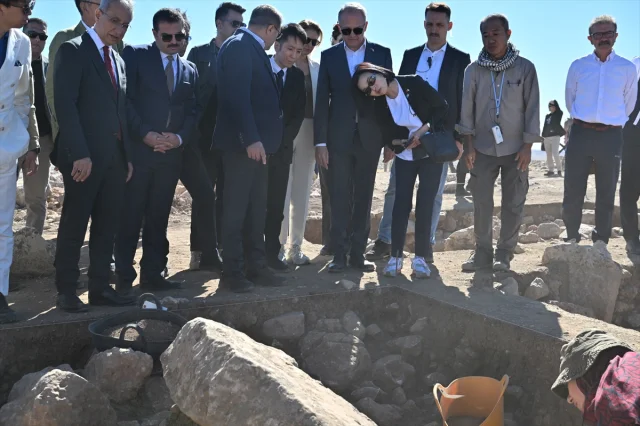 Japonya'nın Prensesi Akiko Şanlıurfa'da Arkeolojik Keşifte