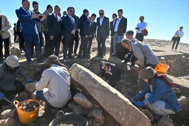 Japonya'nın Prensesi Akiko Şanlıurfa'da Arkeolojik Keşifte