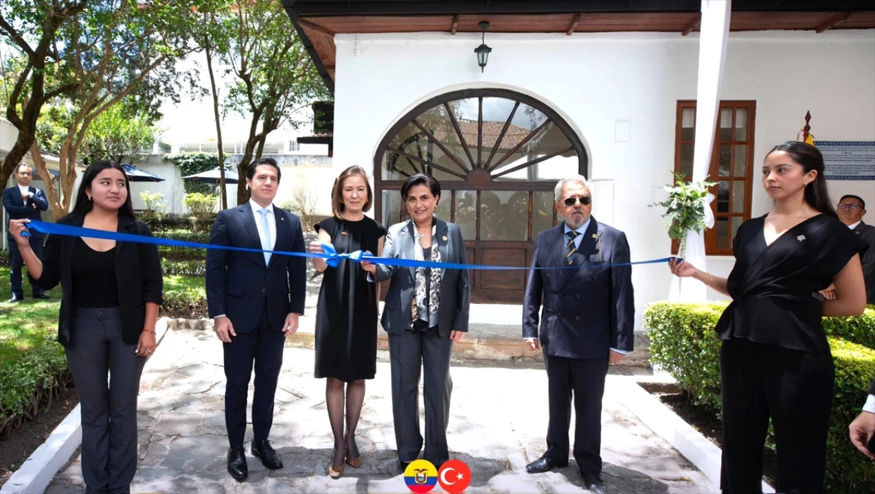 TİKA'nın Hayran Bırakan Projesi: Ekvador'un Diplomasi Kalbi Yenilendi