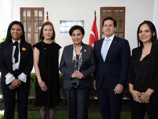 TİKA'nın Hayran Bırakan Projesi: Ekvador'un Diplomasi Kalbi Yenilendi