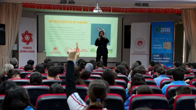 Çevre Eğitiminde Büyük Başarı 81 İlde Gençlere Ulaşan Proje