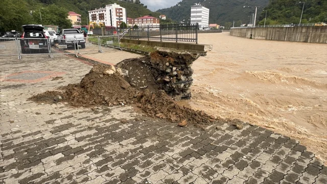 Giresun'da Sel Felaketi: Yağışlar Hayatı Felç Etmeye Devam Ediyor