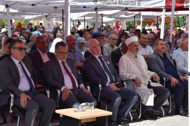 Manisa'nın Hafızlık Gururu: İcazet Töreninde 60 Başarı Hikayesi