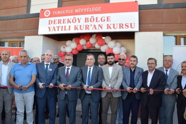 Manisa'nın Hafızlık Gururu: İcazet Töreninde 60 Başarı Hikayesi