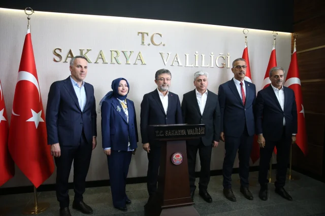 Bakan Yumaklı'nın Sakarya Ziyaretinde Tarım Geleceği İçin Önemli Vurgular