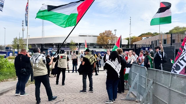 Rotterdam'daki Beyzbol Turnuvasında İsrail Protestoları Damga Vurdu