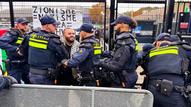 Rotterdam'daki Beyzbol Turnuvasında İsrail Protestoları Damga Vurdu