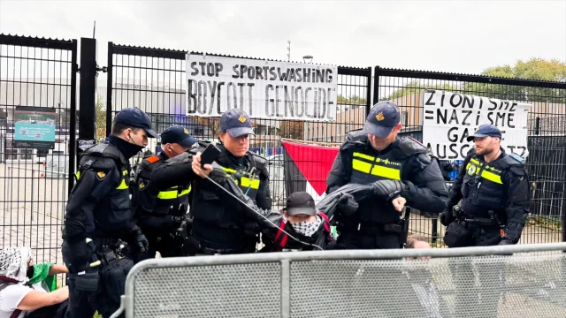 Rotterdam'daki Beyzbol Turnuvasında İsrail Protestoları Damga Vurdu