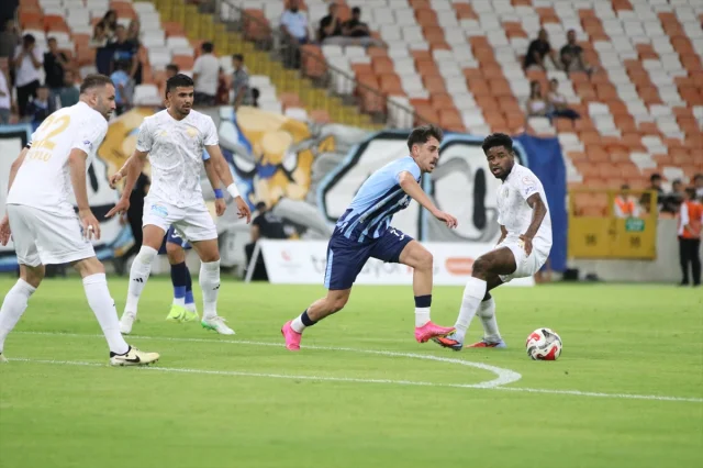 Adana Demirspor Evinde Erzurumspor'a Yenildi