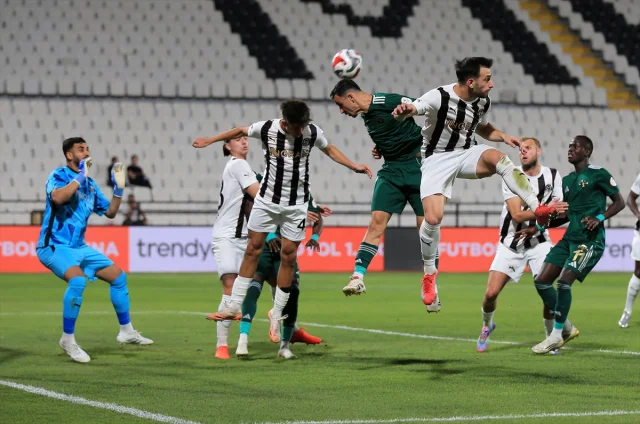 Manisa'da Gol Yağmuru: Esenler Erokspor Son Dakikada Galibiyeti Kaptı