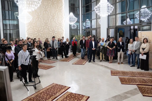 Ukraynalı Kraliçeler ve Prensesler Ankara'da Tarihe Işık Tutuyor