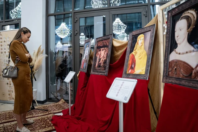 Ukraynalı Kraliçeler ve Prensesler Ankara'da Tarihe Işık Tutuyor