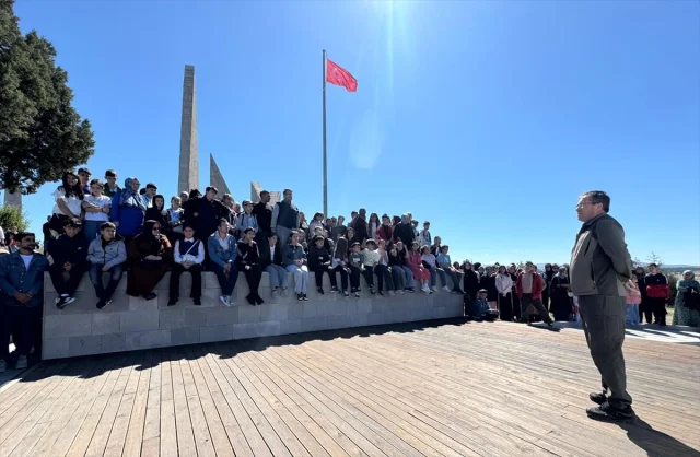 Kütahya'da Öğrenciler Tarihle Buluştu Şehitlik Ziyareti Unutulmaz Anlara Sahne Oldu