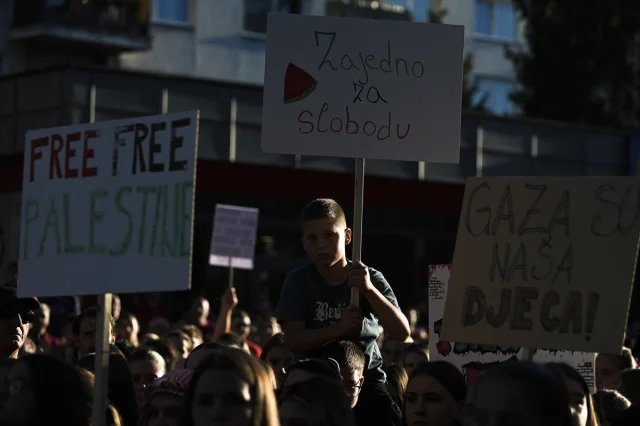 Bosna Hersek Sessiz Kalmıyor: İsrail'in Eylemlerine Karşı Büyük Protesto