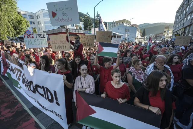 Bosna Hersek Sessiz Kalmıyor: İsrail'in Eylemlerine Karşı Büyük Protesto