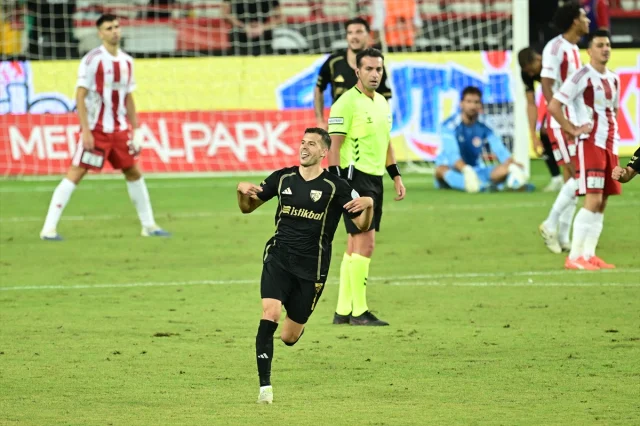 Antalyaspor-Kayserispor Maçında Son Dakika Şoku