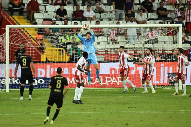 Antalyaspor-Kayserispor Maçında Son Dakika Şoku