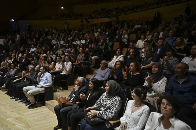 Ankara Kültür Yolu Festivali'nde Dev Konser Şöleni Başladı