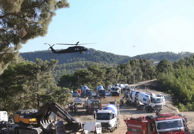 Alanya'da Yangınlar Büyük Mücadeleyle Kontrol Altına Alındı
