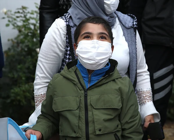 Minik Sıraç'ın Hayali Gerçek Oldu: Polislerle Balon Uçurdu