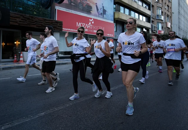 İzmir Yarı Maratonu'nda Sürpriz Sonuç Kimleri Şaşırttı?