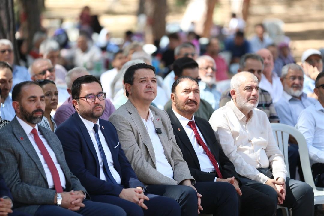 Saadet Partisi Lideri Antalya'da Büyük Konuşma Yaptı: Gazze Yolunda Önemli Adımlar