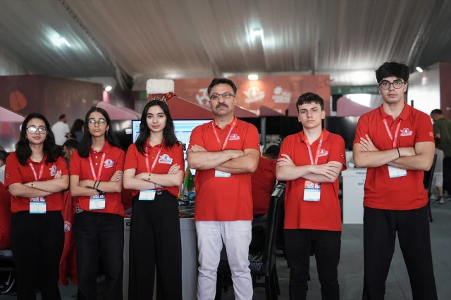 Türkmen Öğrenciler TEKNOFEST'te Fırtına Estirdi