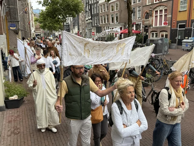 Amsterdam'da Barış Yürüyüşü: Filistin İçin Umut Yolu