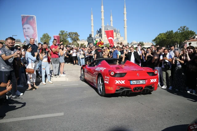 Lüks Otomobillerle Dolu Gumball 3000 Edirne'de Sessizliği Bozdu