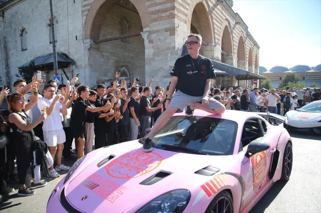 Lüks Otomobillerle Dolu Gumball 3000 Edirne'de Sessizliği Bozdu