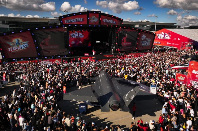 TEKNOFEST İstanbul Rüzgarı: Teknoloji Şöleni Büyüledi