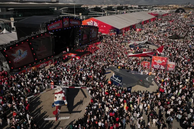 TEKNOFEST İstanbul Rüzgarı: Teknoloji Şöleni Büyüledi