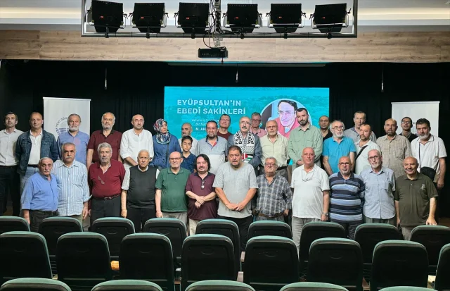 Edebiyat Dünyasına Adanmış Bir Ömür: N. Ahmet Özalp Anıldı