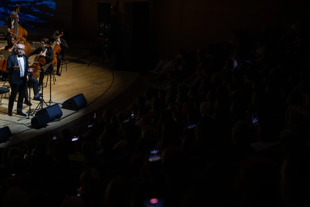 Neşet Ertaş Türküleri Başkent Akşamında Senfonik Bir Rüzgar Estirdi