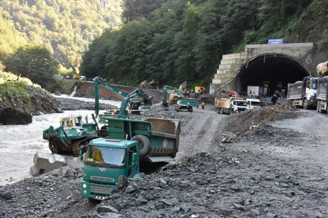 Bakanlardan Ayder Çıkarması: Yol Çalışmalarında Son Durum
