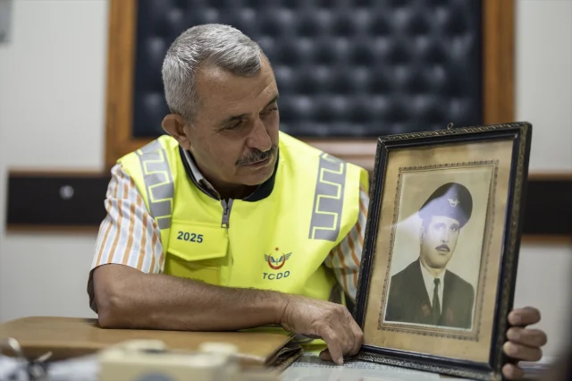 Bir Aile Destanı: 45 Yıldır Rayların Ustası Olan Demiryolu Çalışanının Hayatı