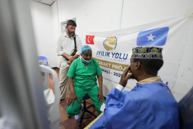 Somali'de Yardım Eli Uzatan Kahraman: İyilik Yolu Derneği 850 Bin Kişiye Umut Oldu