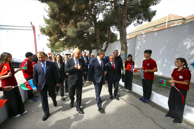 Bakü Türk Anadolu Lisesi'nin Yeni Yerleşkesi Büyük Bir Coşkuyla Açıldı