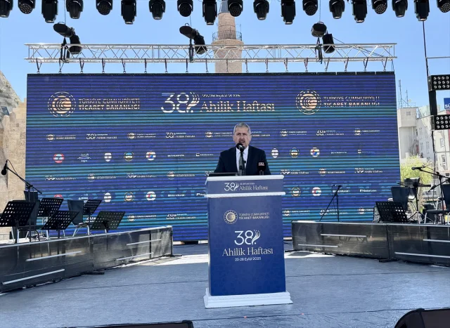 Kırşehir'de Ahilik Haftası Coşkusu: Geleneksel Değerlerin Yeniden Canlanışı