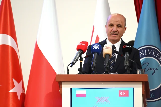 Türkiye ve Polonya Rektörler Forumunda Çarpıcı Mesajlar