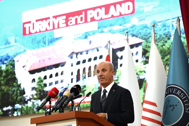 Türkiye ve Polonya Rektörler Forumunda Çarpıcı Mesajlar