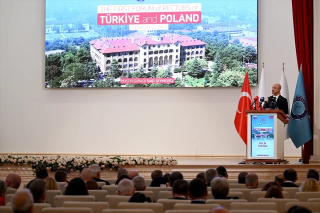 Türkiye ve Polonya Rektörler Forumunda Çarpıcı Mesajlar