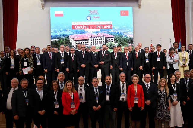 Türkiye ve Polonya Rektörler Forumunda Çarpıcı Mesajlar