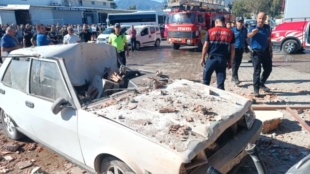 Antalya'daki Halde Korkutan Patlama ve Yaralılar