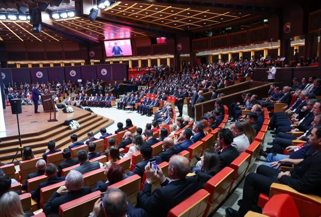 Cumhurbaşkanı Yardımcısı Yılmaz Uluslararası Rekabeti Değerlendirdi