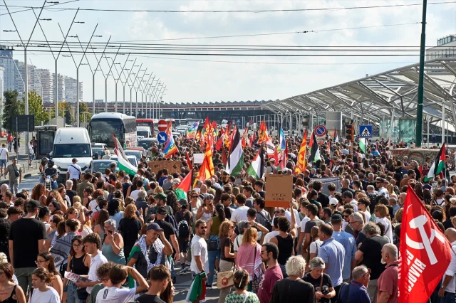 İtalya'dan Gazze İçin Tüm Ülkede Hayat Durma Noktasında