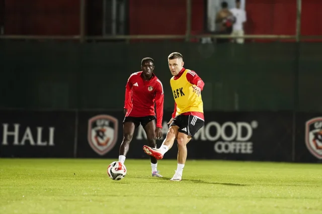 Gaziantep FK ve Samsunspor Mücadelesi İçin Geri Sayım Başladı